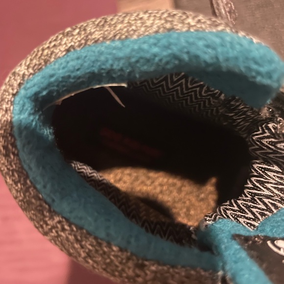 See Kai Run 3M boots - Picture 3 of 5